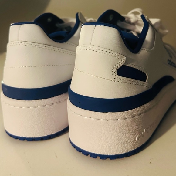 Adidas Royal/White Platform - Picture 5 of 10
